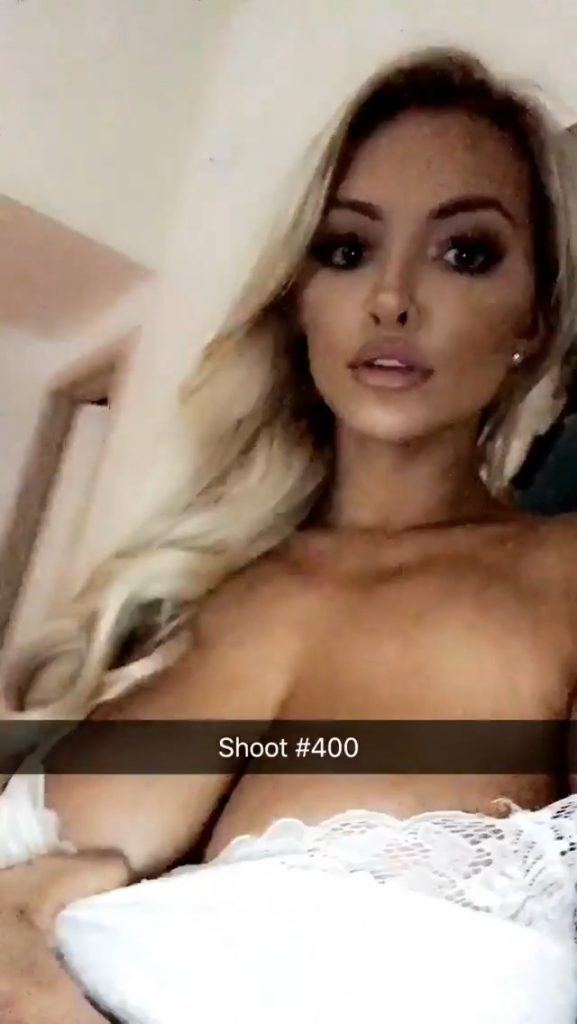 Lindsey pelas sexy
 #79627367