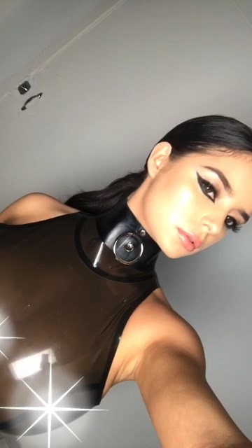 Demi rose : latex et luxure
 #79621205