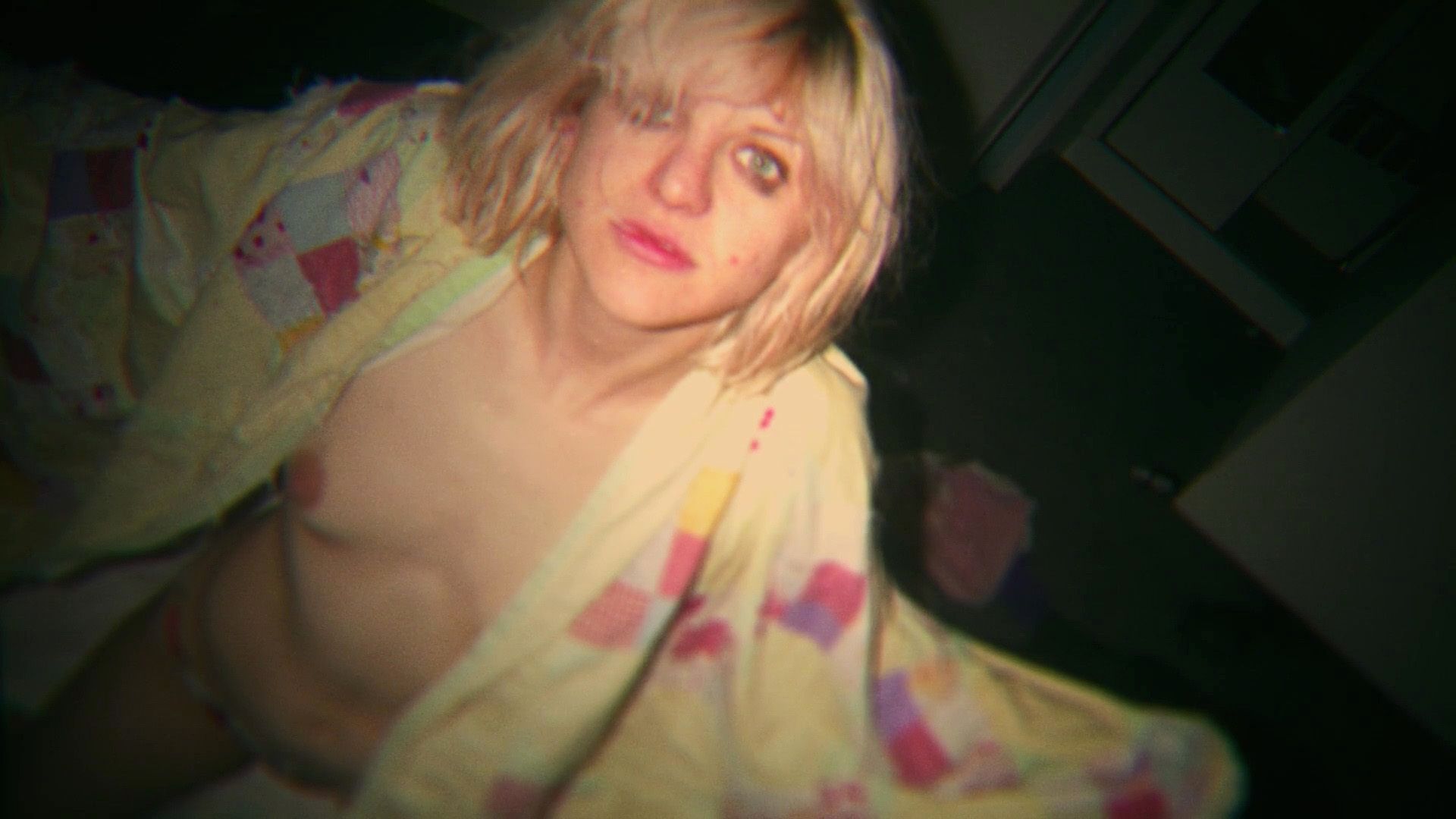 Courtney Love Naked #79608400