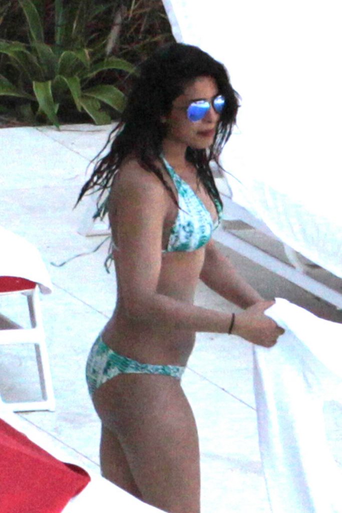 Priyanka Chopra Is Beautiful In Bikini #79585415