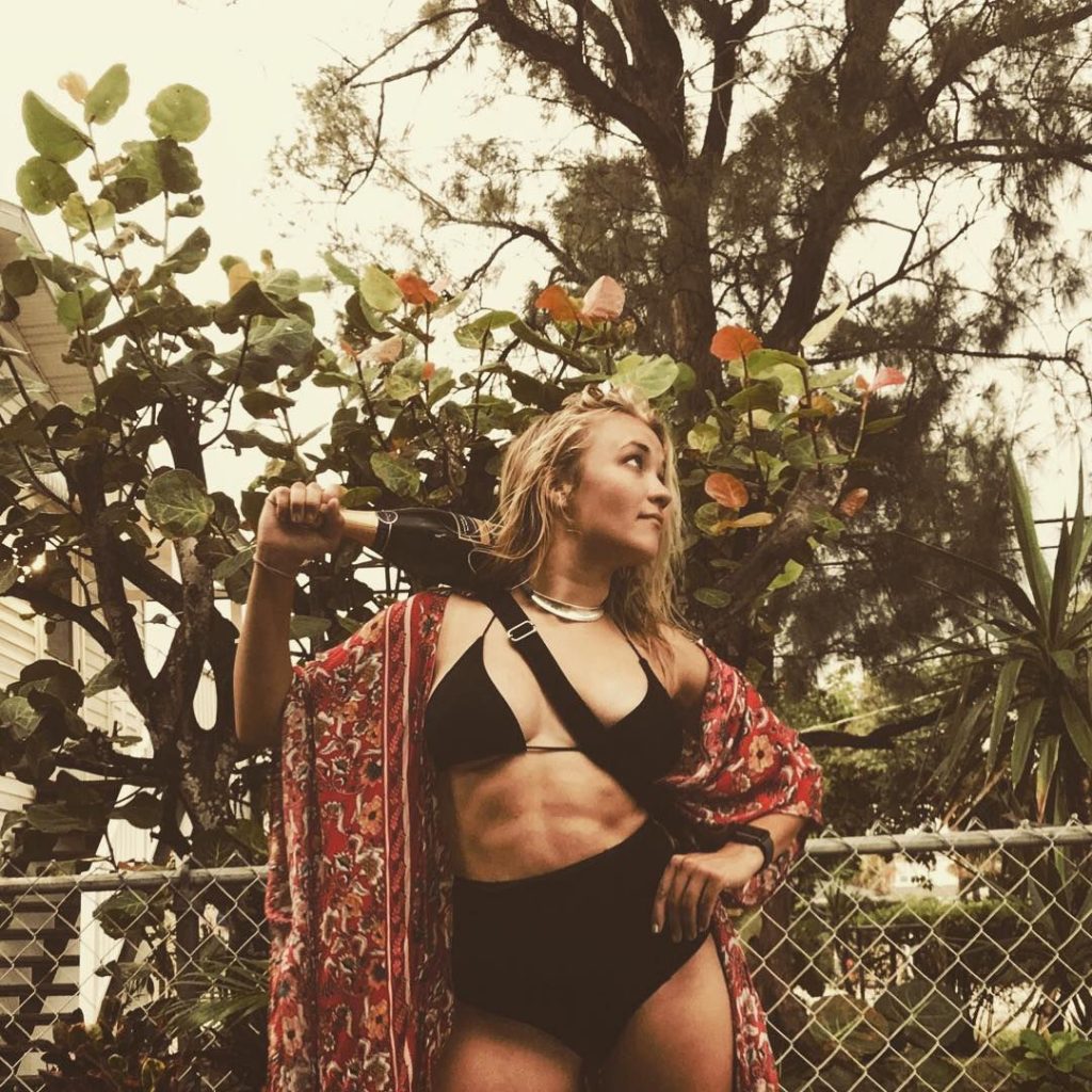 Emily osment sexy
 #79529934