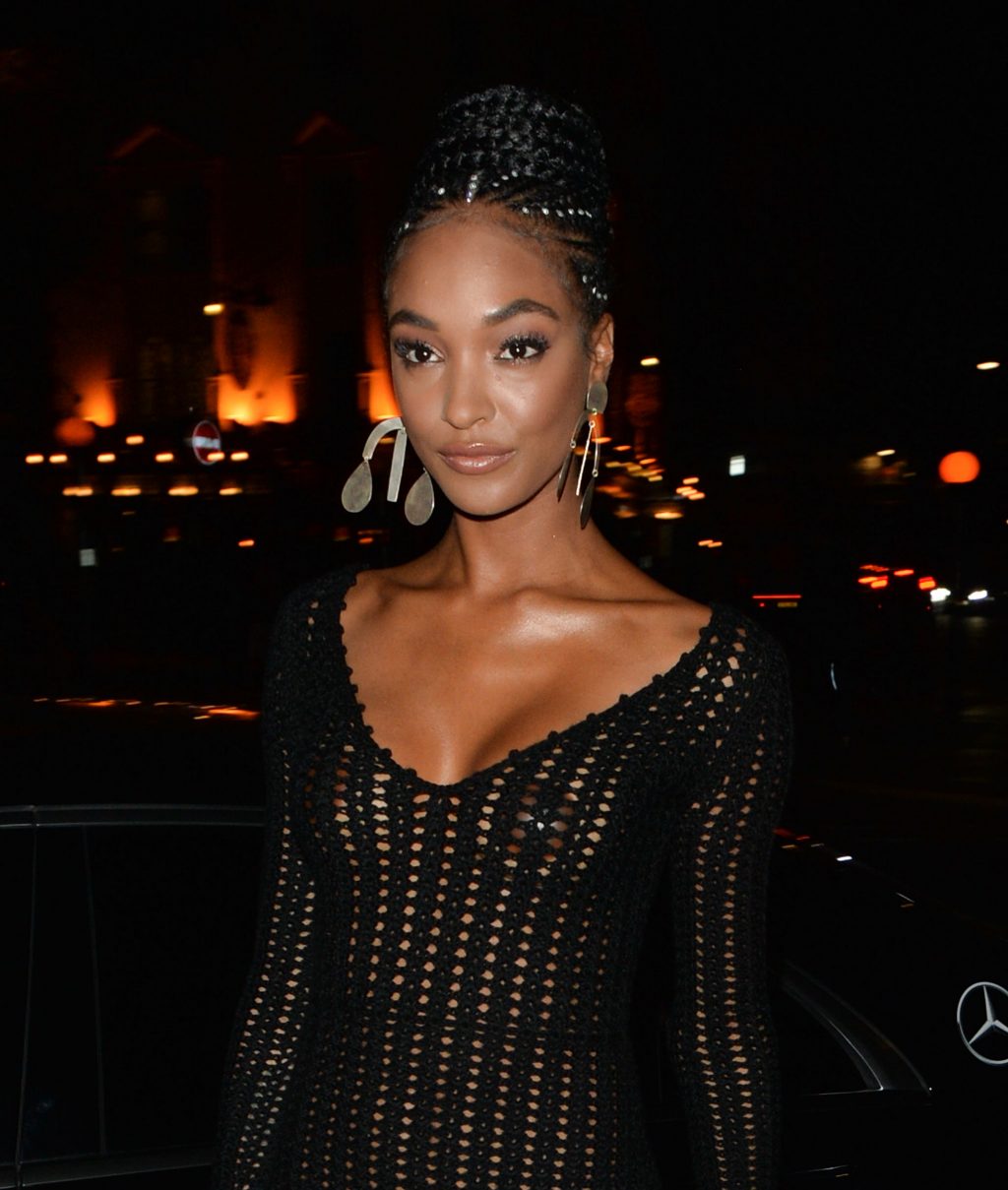 Jourdan dunn à travers
 #79549437