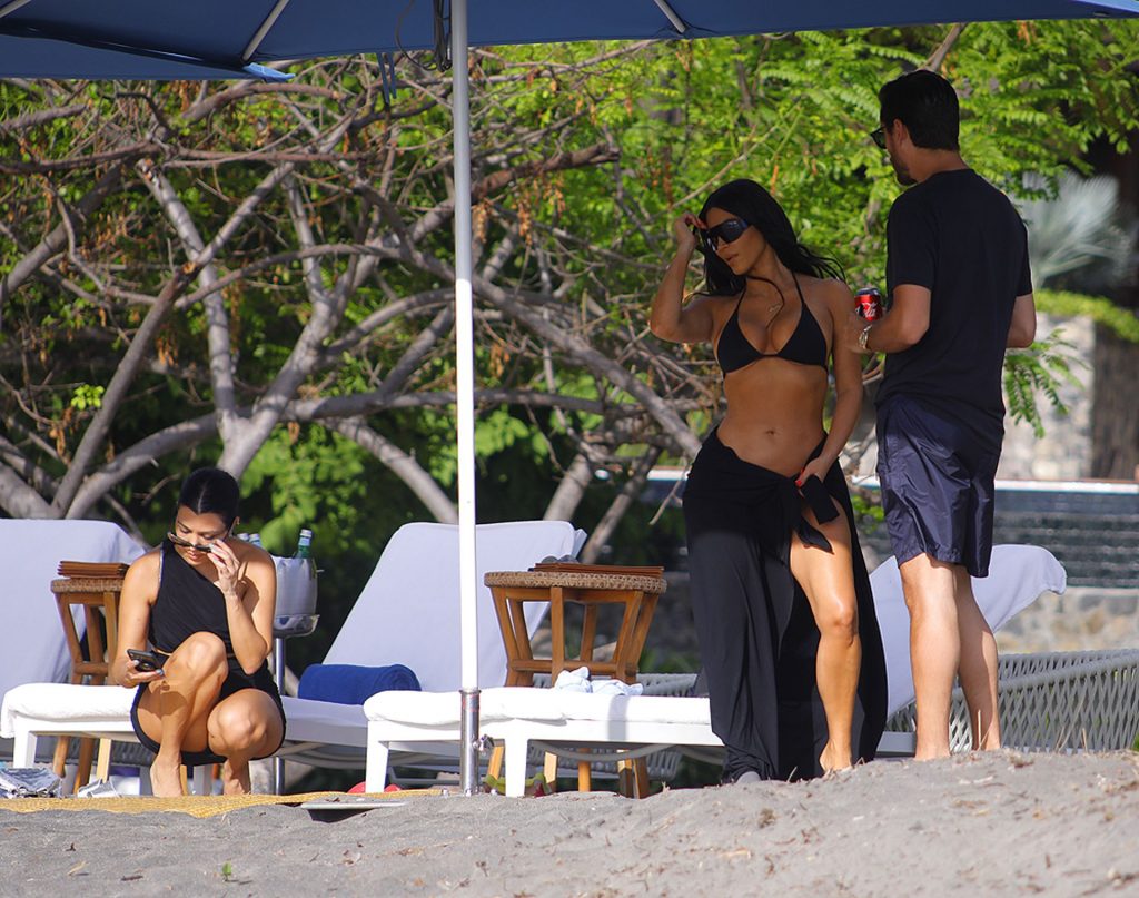 Kim Kardashian &#038; Kourtney Kardashian Bikini #79556763