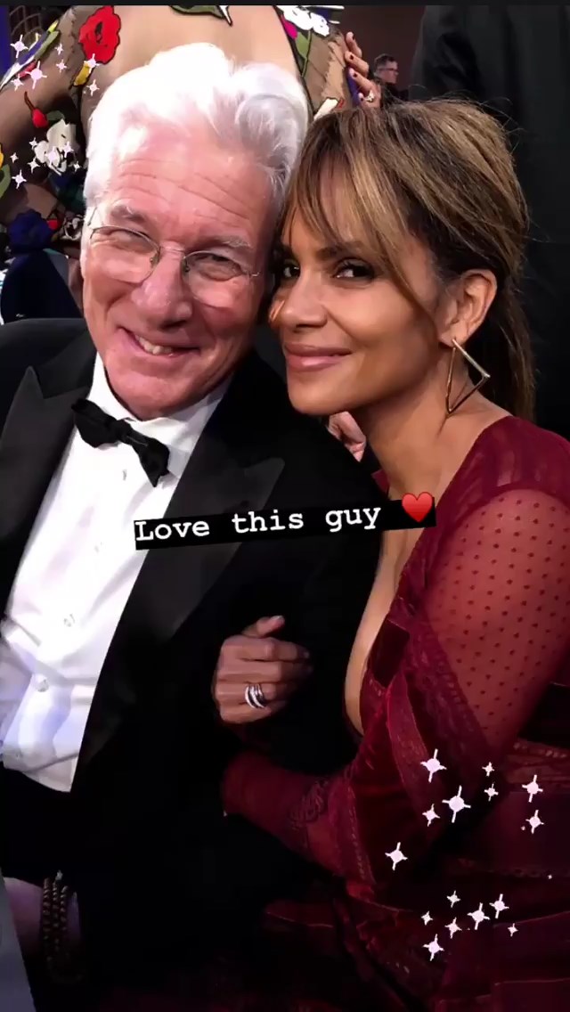 Halle Berry Cleavage #79536718