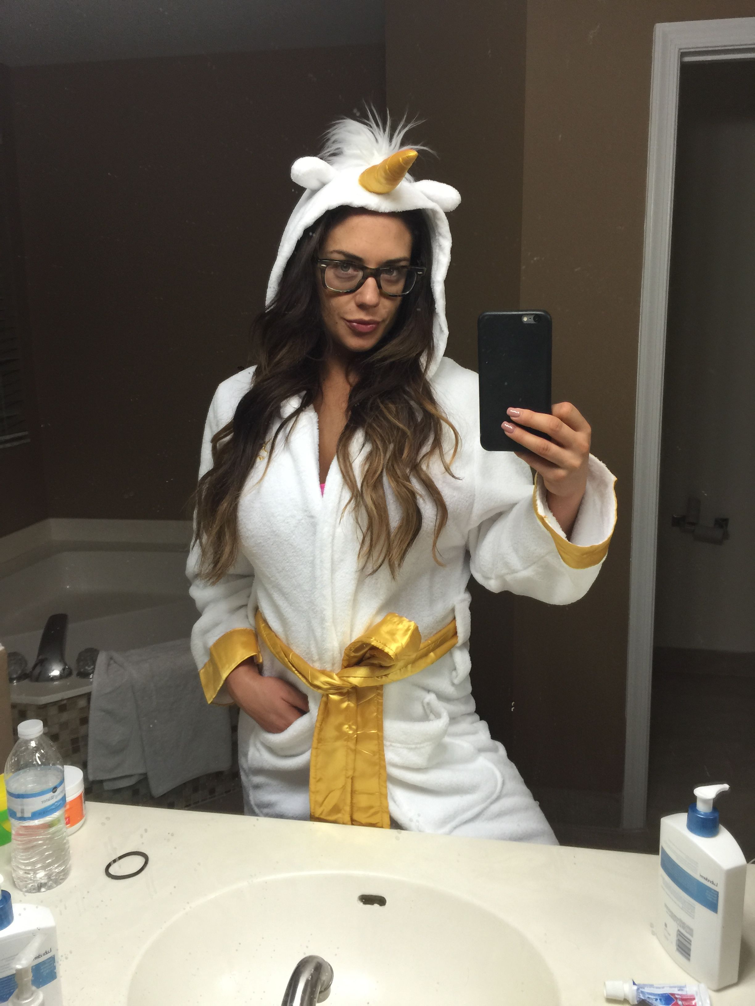 Kaitlyn wwe durchgesickert
 #79551361