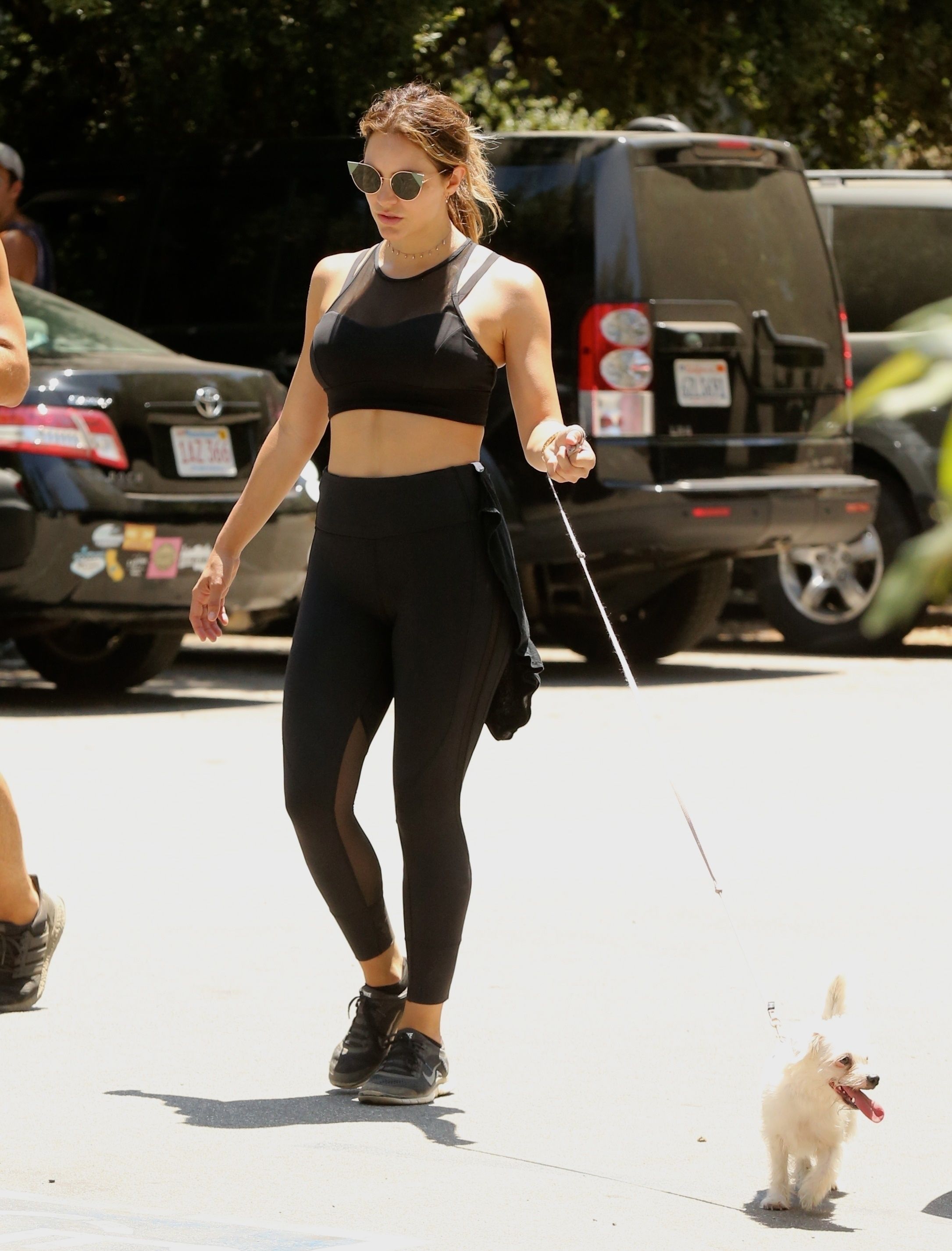 キャサリン・マッピィー セクシー
 #79553665