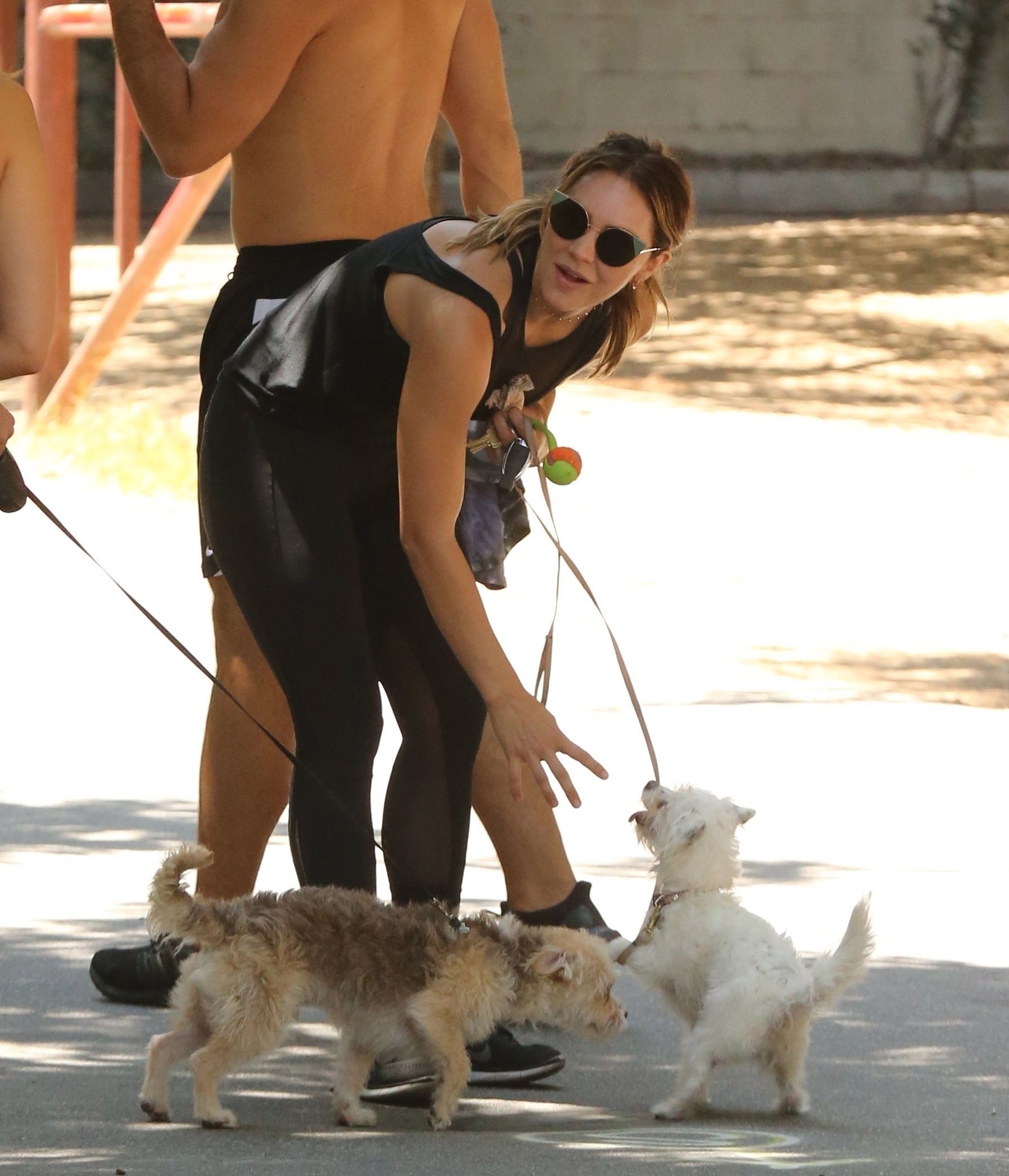 キャサリン・マッピィー セクシー
 #79553674