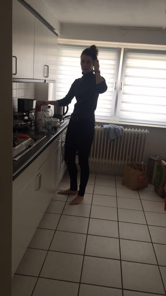 Hoffe ich kann sie eines Tages nackt sehen
 #79658761