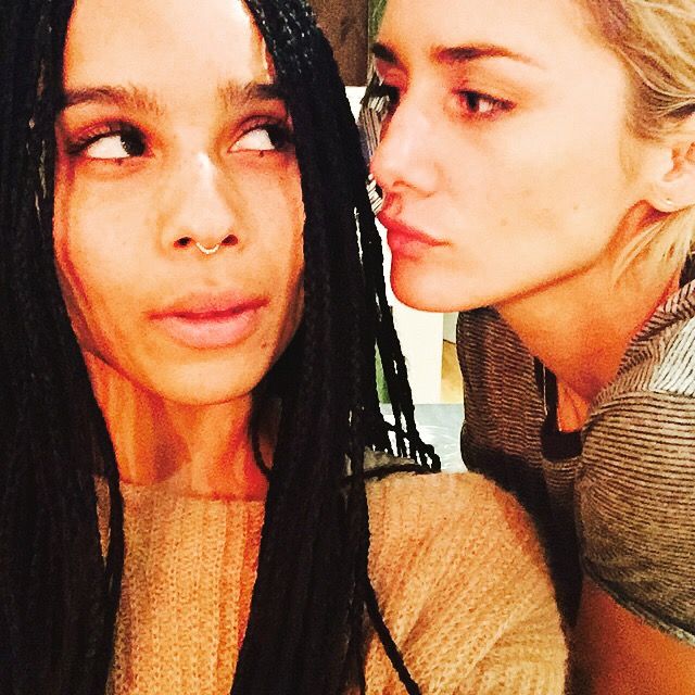 Addison timlin undicht
 #79493555