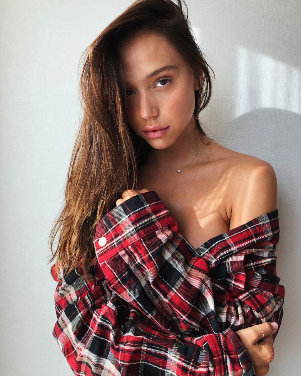 Alexis ren sexy
 #79616603