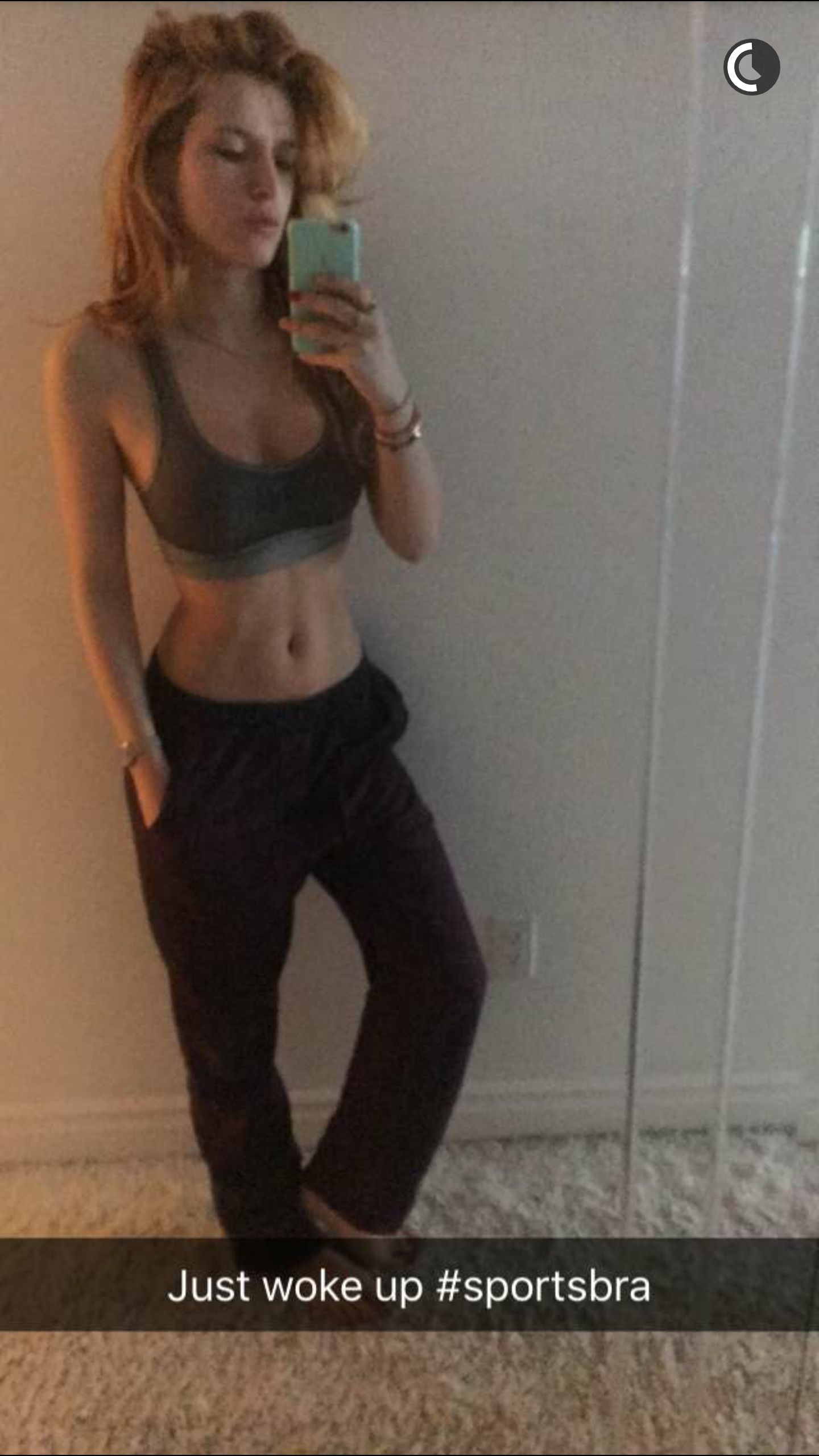 Sexy bilder von bella thorne
 #79616404