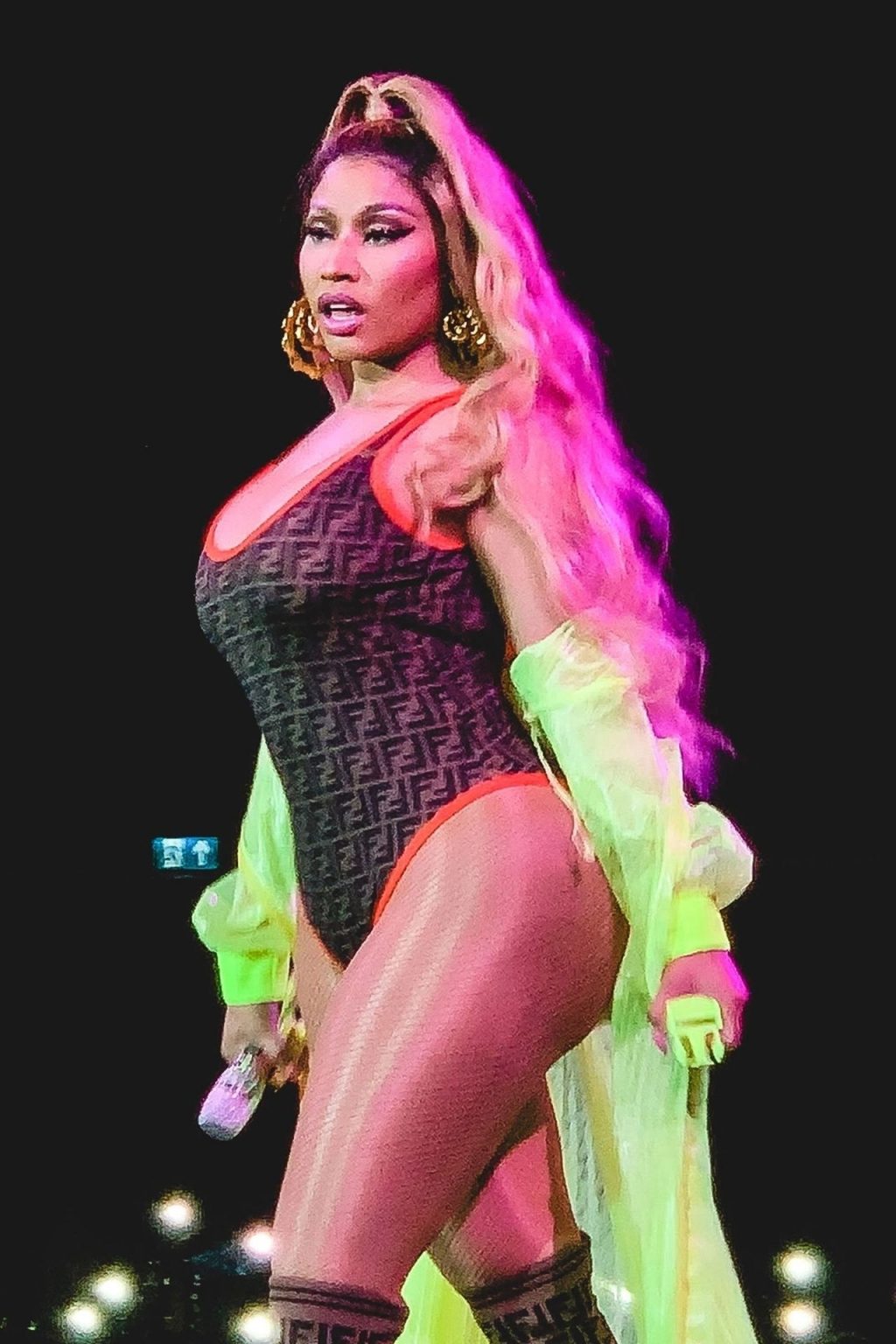 Nicki Minaj Hot #79613433