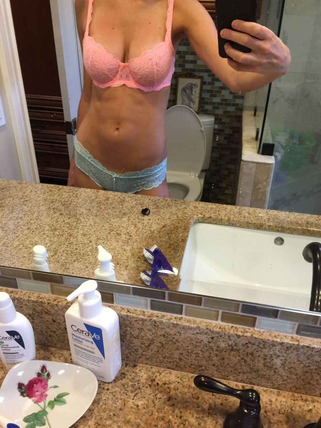 Elizabeth Turner Leaked #79528031