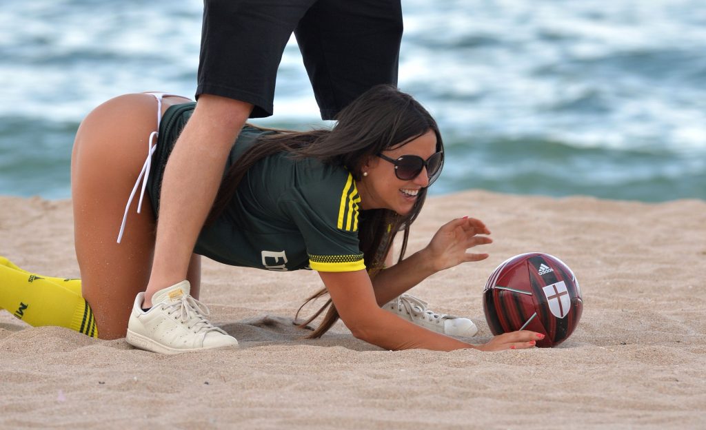 Claudia romani（クラウディア・ロマーニ）のビキニ
 #79636812