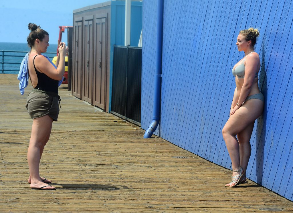 Iskra lawrence sexy
 #79623743