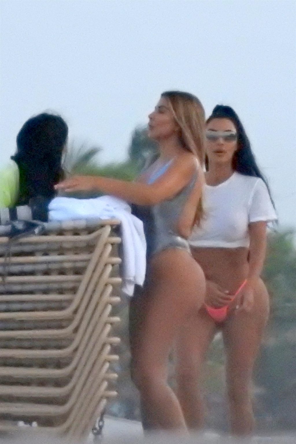 Kim Kardashian Ass #79638695