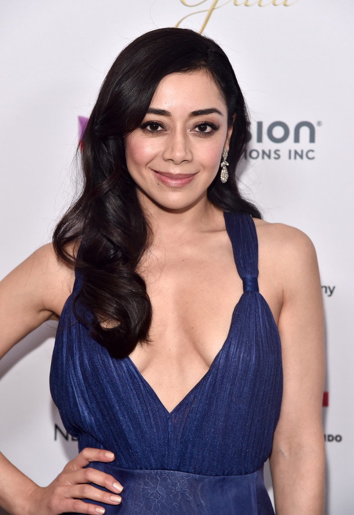 Aimee garcia décolleté
 #79494434