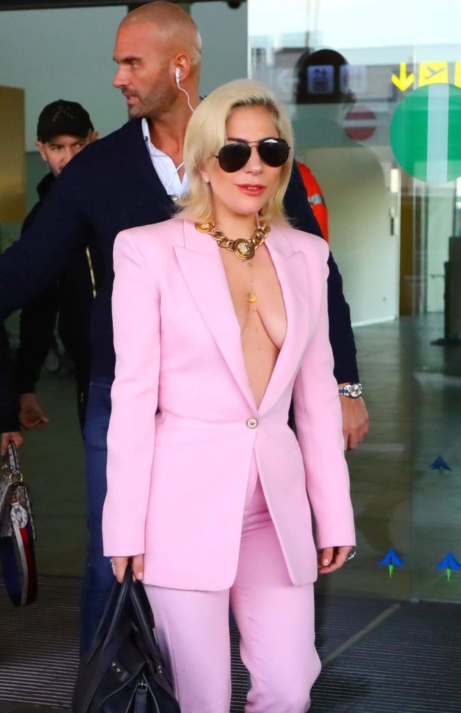 Lady Gaga Braless #79557913