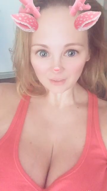 Redheaded Maitland Ward Teasing with Hot Selfies #79646016