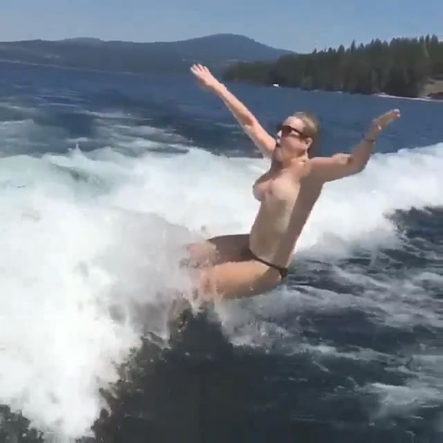 Chelsea Handler Water Skiing Topless #79517051