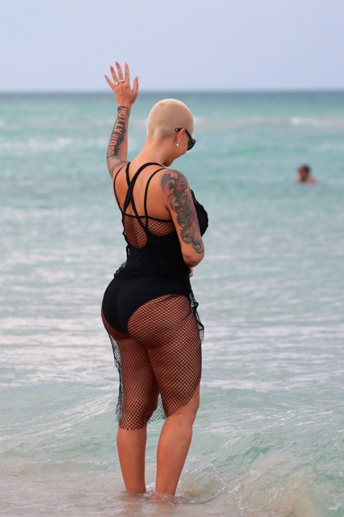 Amber Rose Endless Summerendless Booty Porn Pictures Xxx Photos Sex Images 3642838 Pictoa 