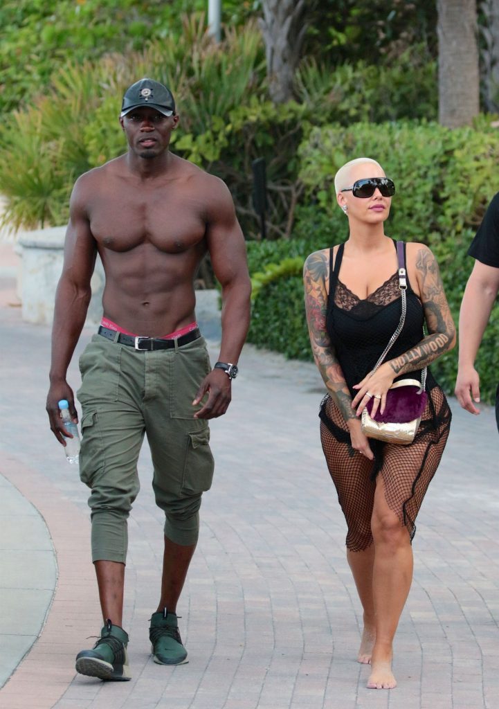 Amber rose: verano interminable/ botín interminable
 #79500018