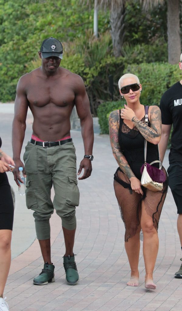 Amber rose: verano interminable/ botín interminable
 #79500039