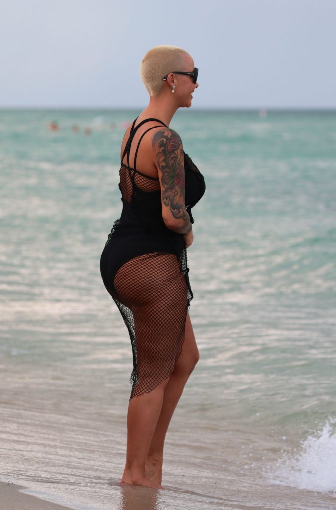 Amber rose: verano interminable/ botín interminable
 #79500066