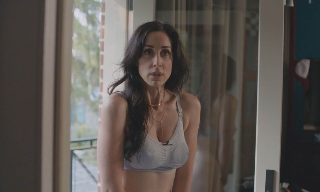 Catherine reitman en topless
 #79514933