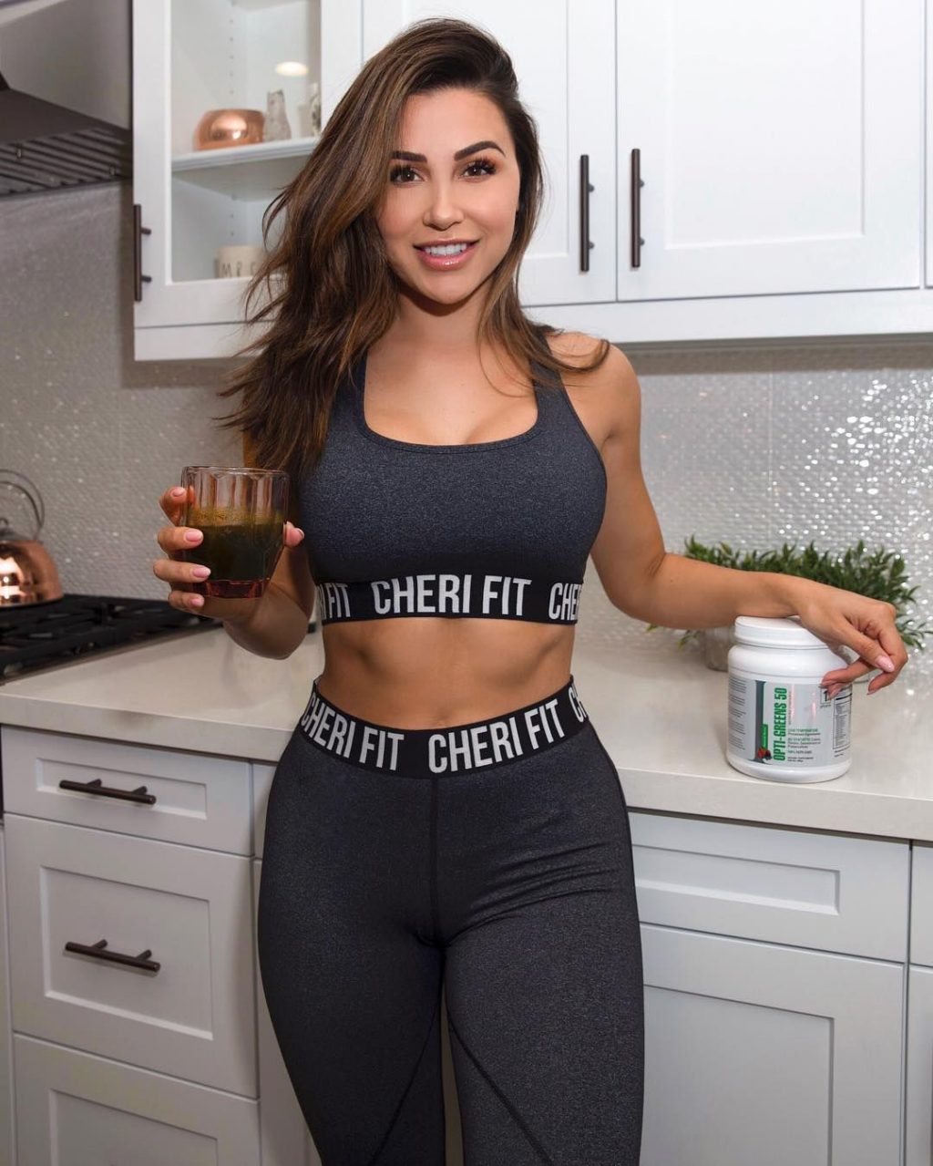 Ana cheri caldo
 #79500857