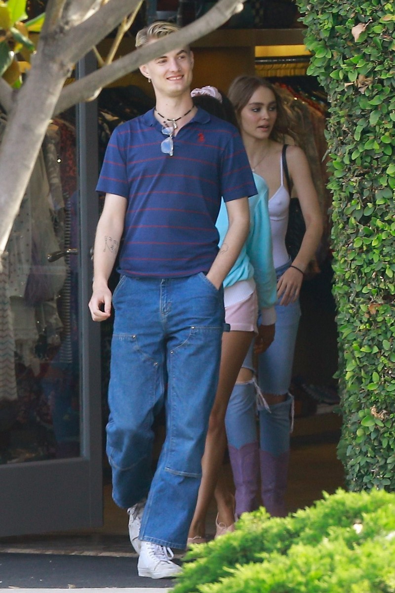 Lily-Rose Depp In A Tight White Tank-Top #79627292