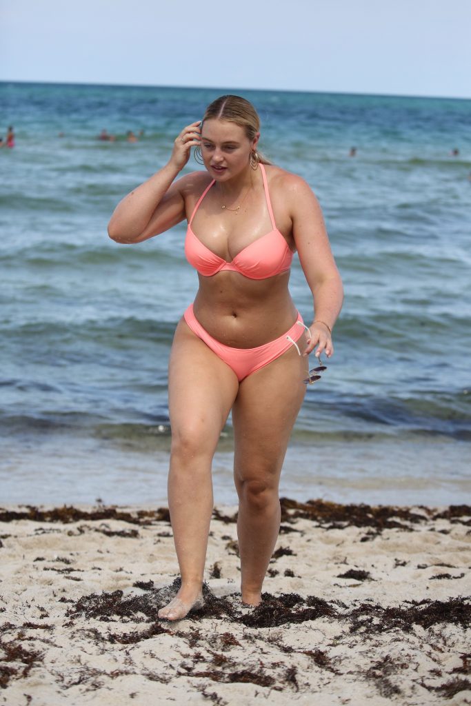 Iskra Lawrence Sexy #79540914