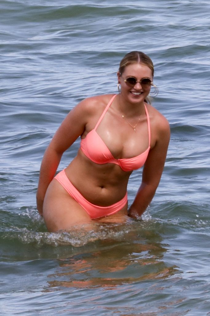 Iskra Lawrence Sexy #79540964