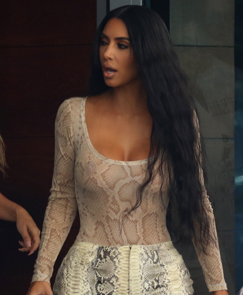 Kim Kardashian Cleavage #79638672