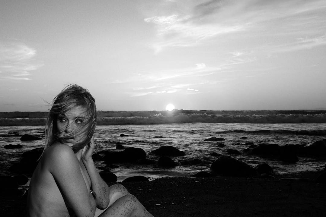 Brea Grant Topless Photo set #79509662