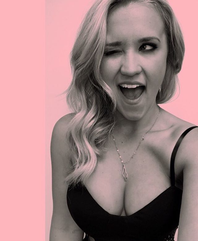 Emily Osment Cleavage Photo #79647743