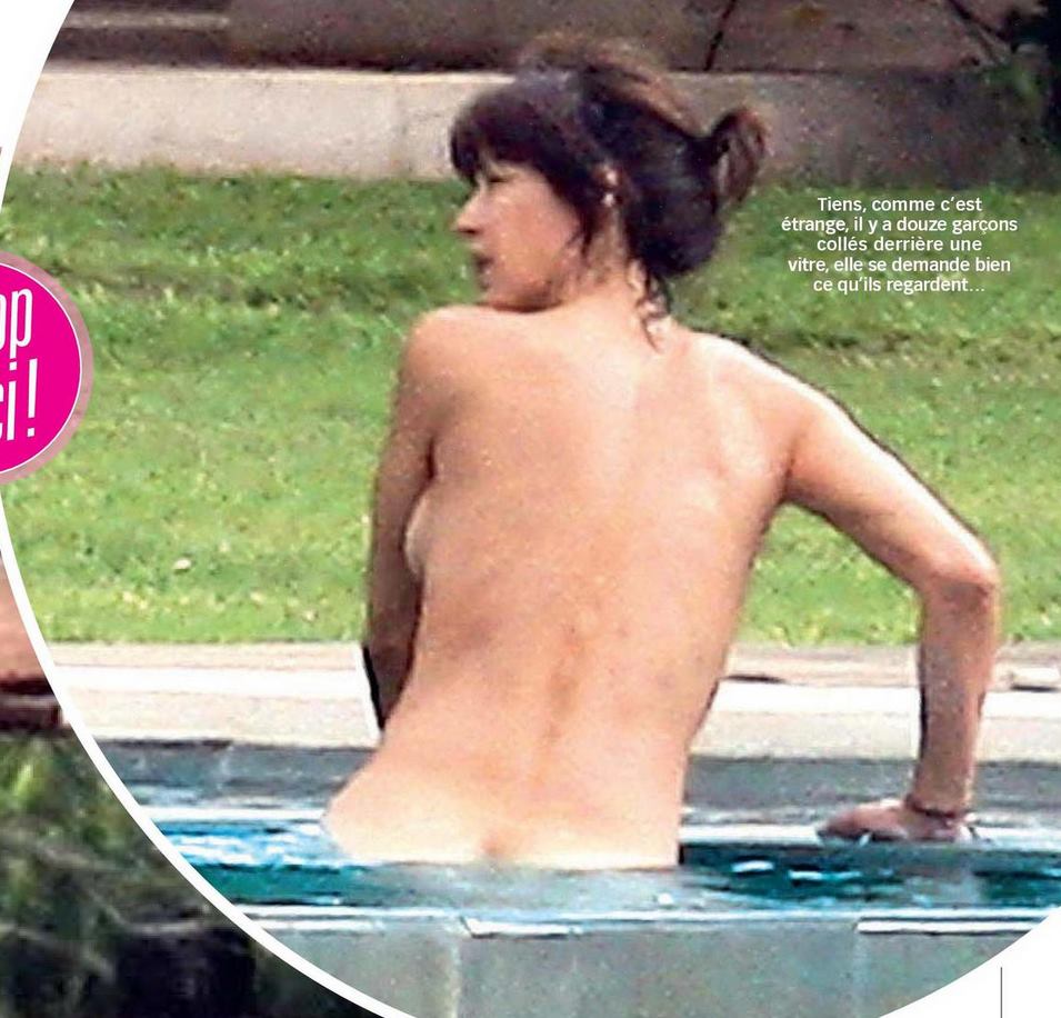 Foto in topless di sophie marceau
 #79594817