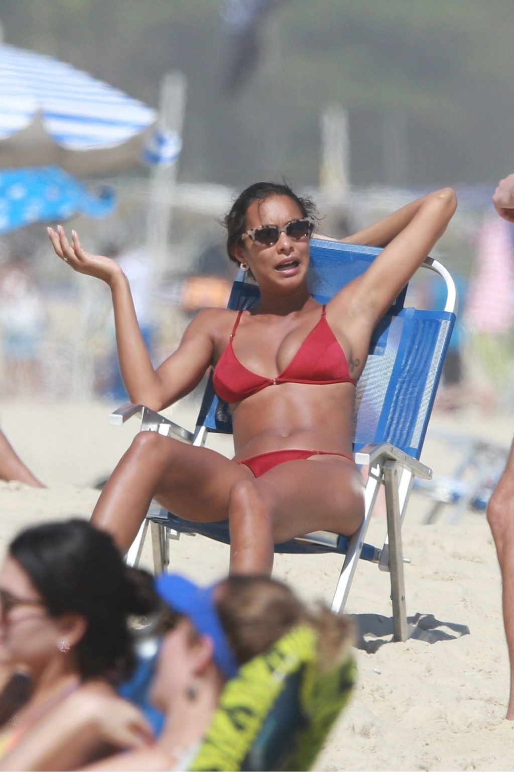 Lais ribeiro en bikini
 #79558397