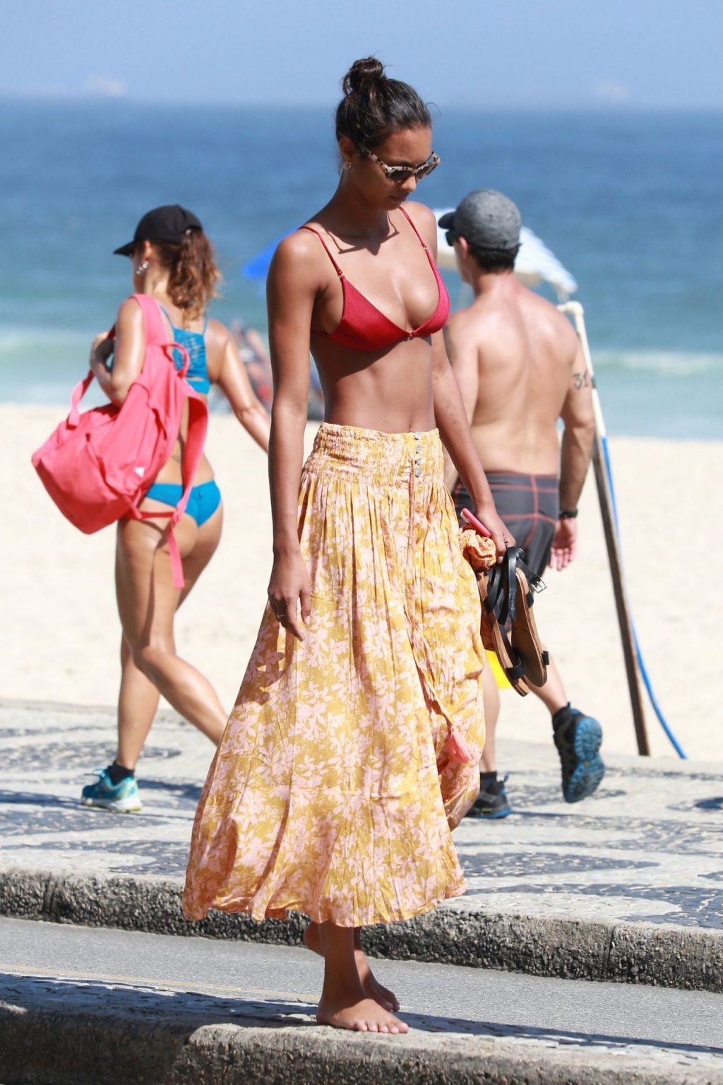 Lais ribeiro en bikini
 #79558408