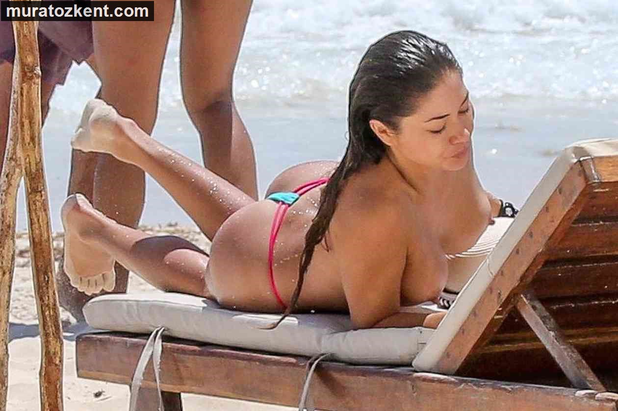 Topless Beach Fun With Arianny Celeste and Her GFs #79607180