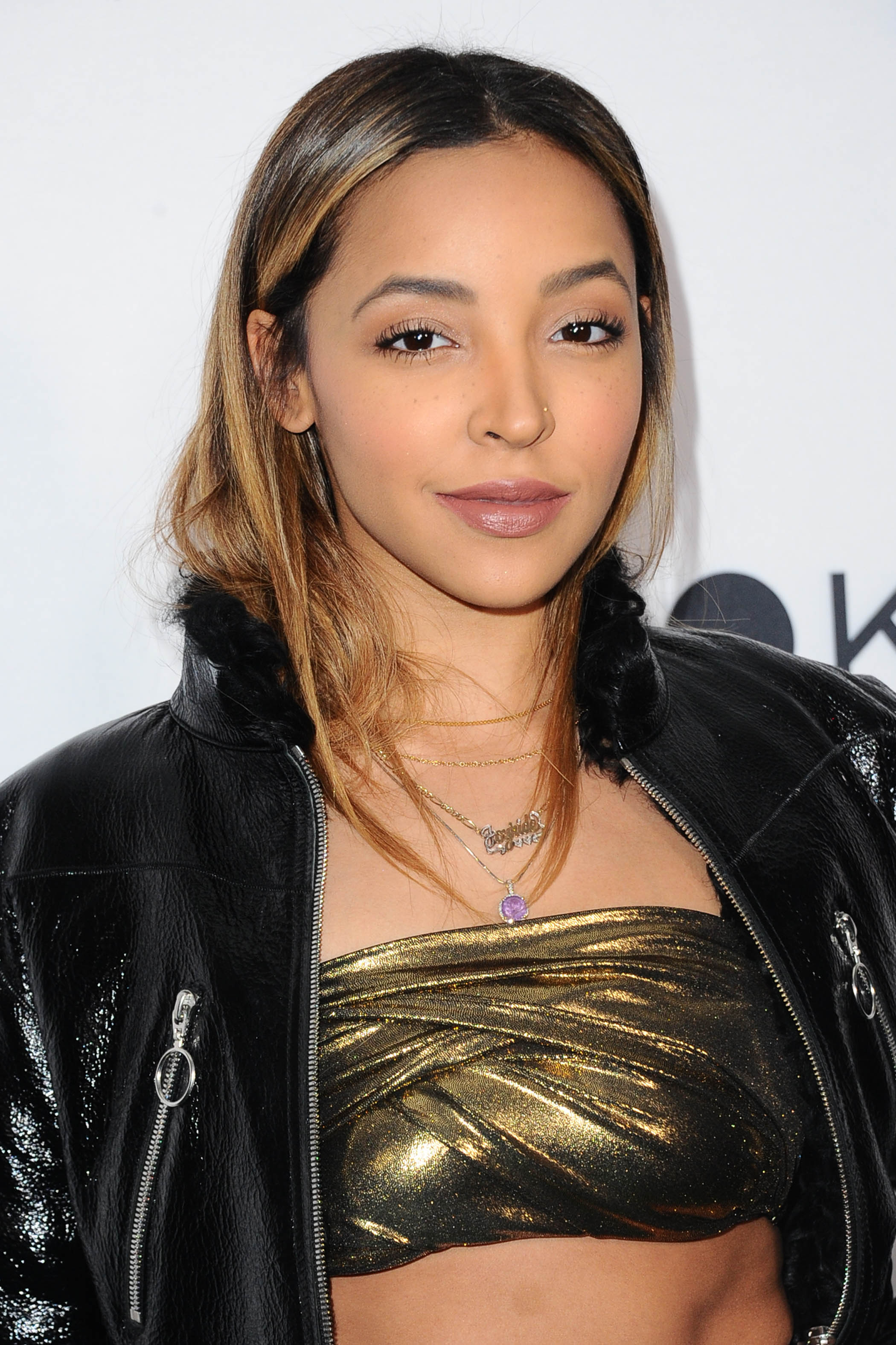 Tinashe sexy
 #79600179