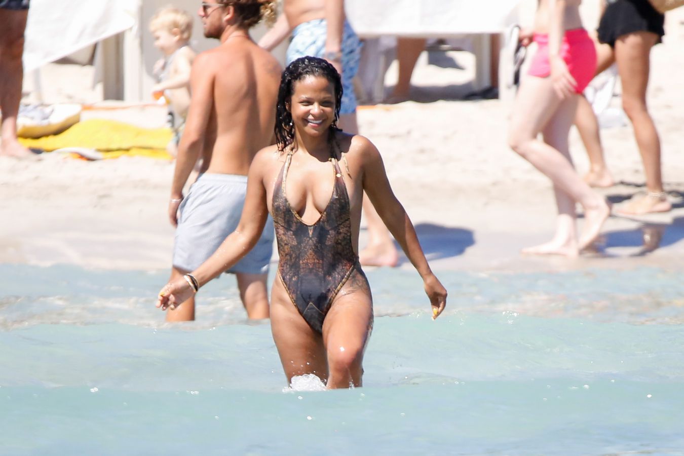 Christina milian fotos en traje de baño
 #79636445