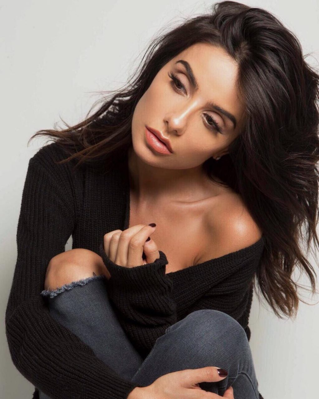 Mikaela Hoover Hot #79574354