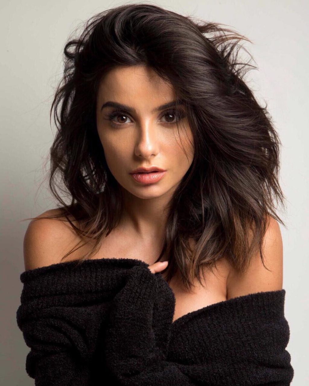 Mikaela Hoover Hot #79574361