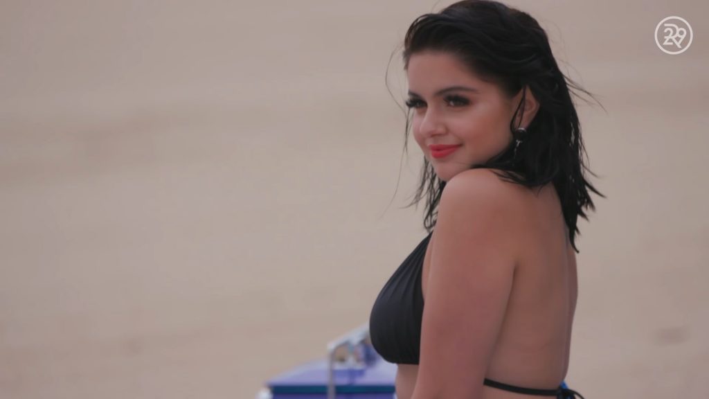 Ariel winter répondant à toutes les questions
 #79635181