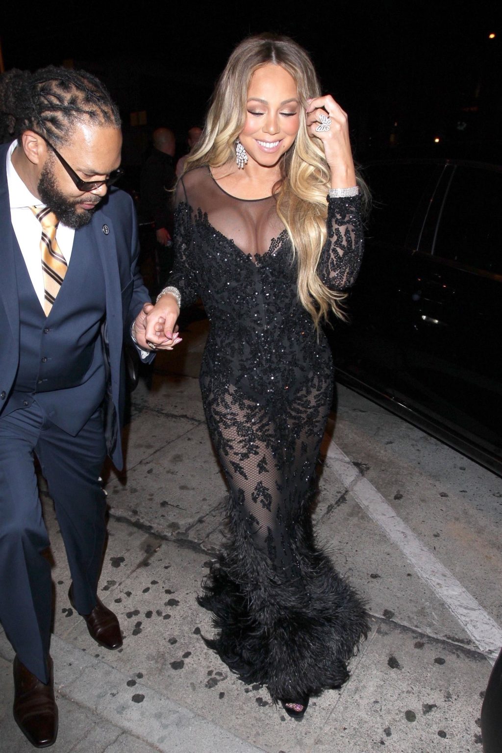 Mariah Carey Hot #79567753