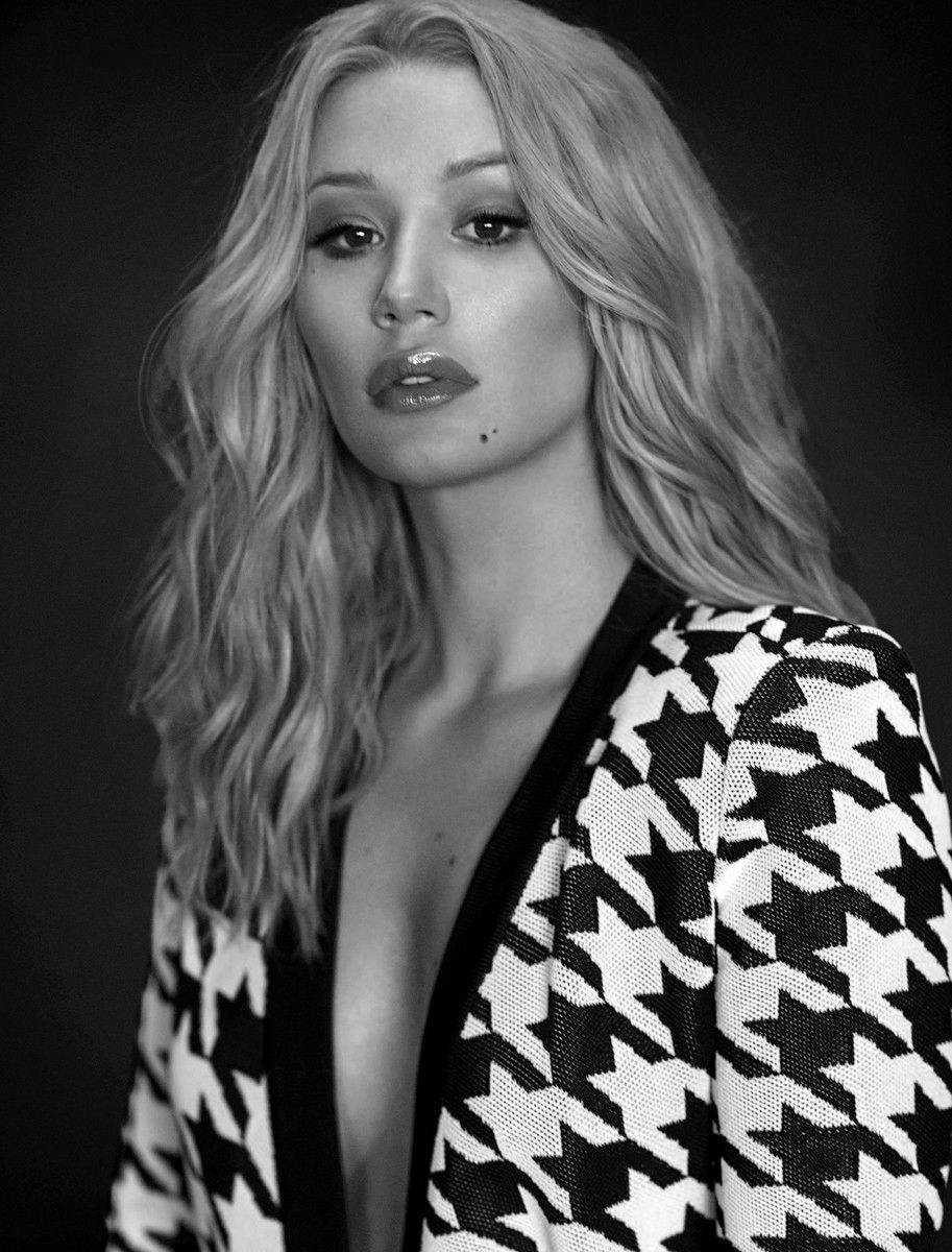 Iggy Azalea Topless Photos #79637784