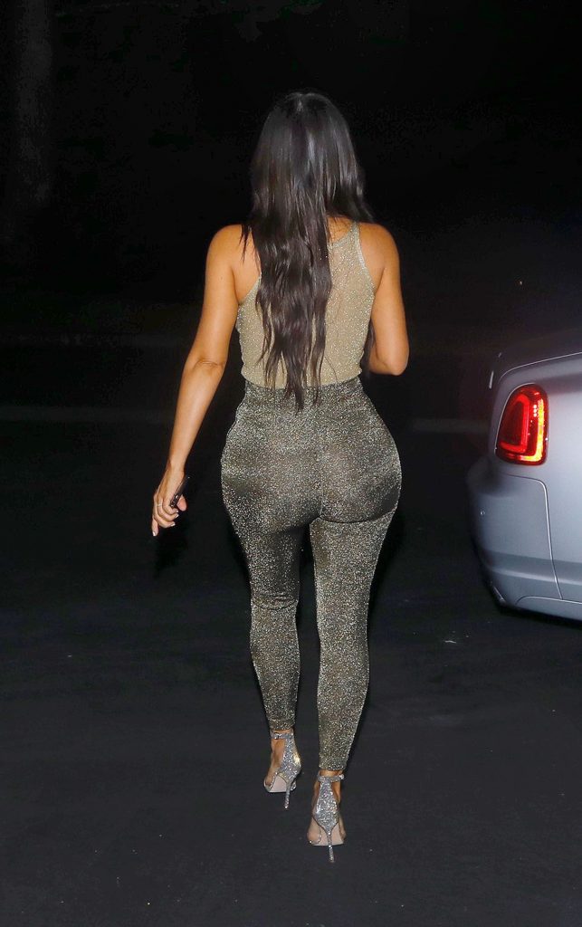 Kim kardashian sexy
 #79643551