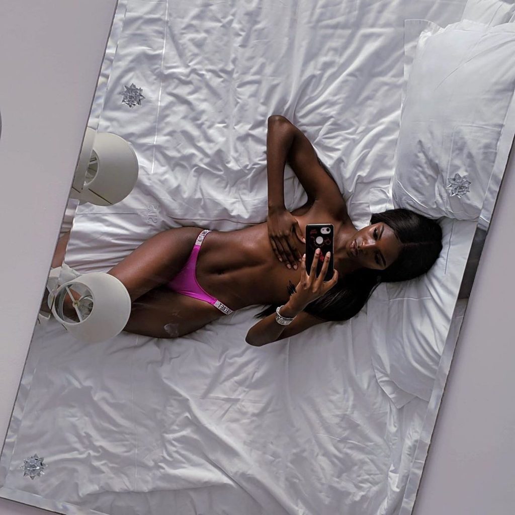 Leomie Anderson Naked #79560954
