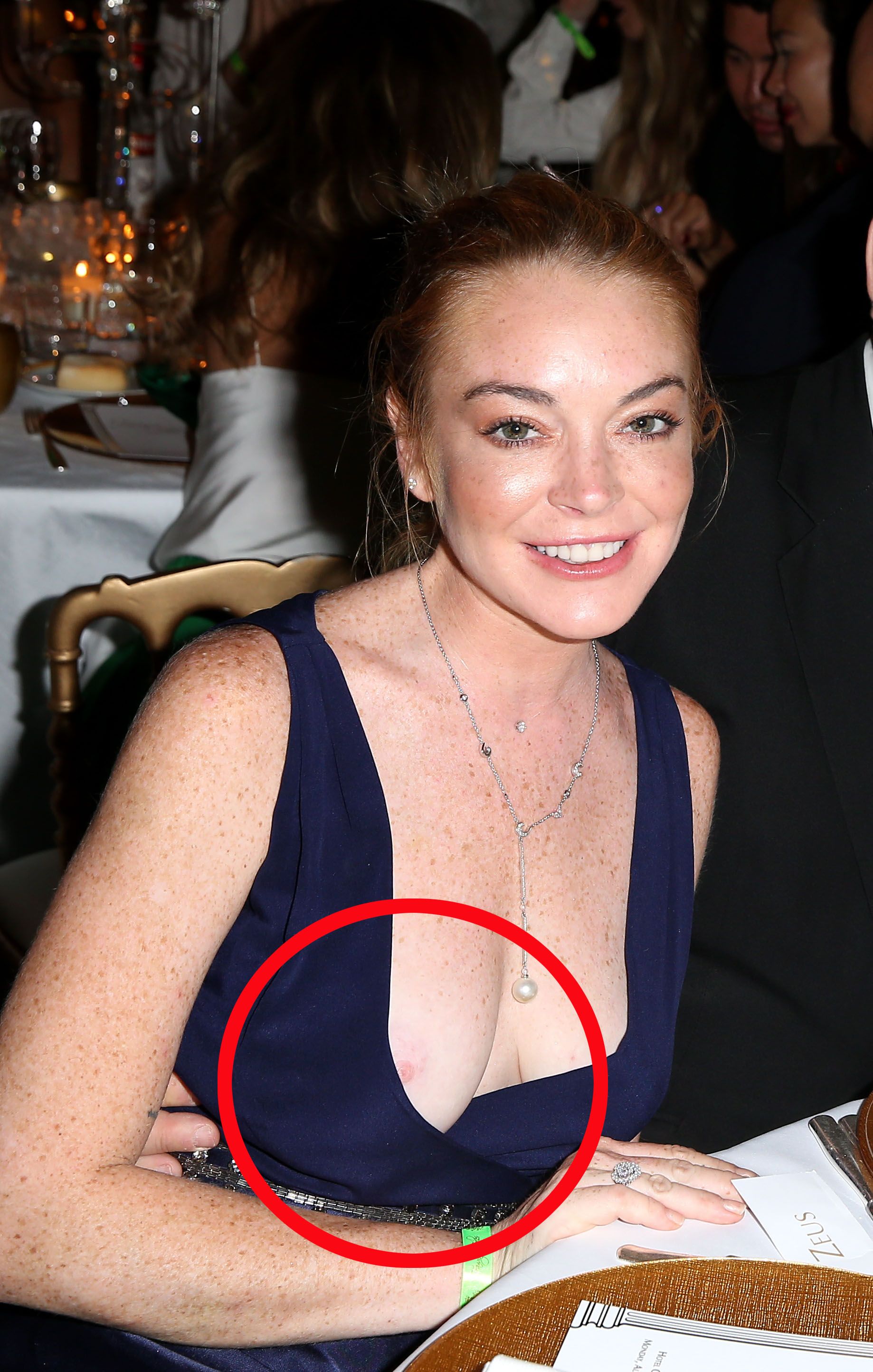 Nippeslip-Fotos von Lindsay Lohan
 #79562567